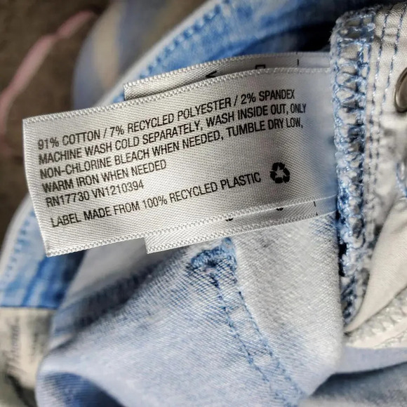 Universal Thread High Rise Skinny Jeans Women's Size 2/26R NWOT Light Acid Wash - Picture 5 of 16